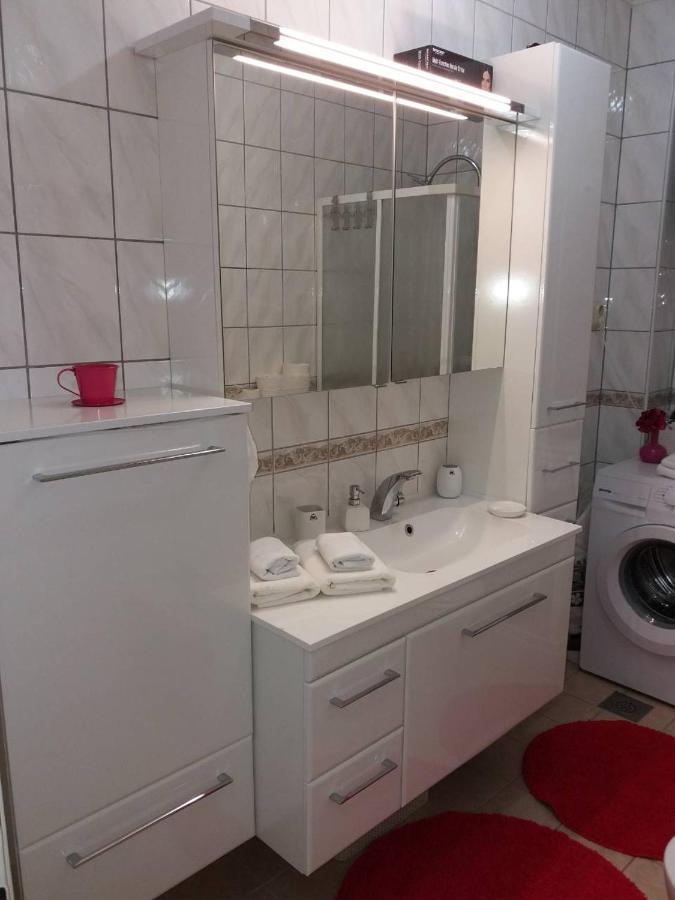 Apartman Lucica Задар Экстерьер фото